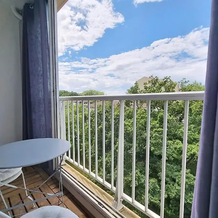 75 M2 With Wi Fi And Garage Downtown 아파트 *