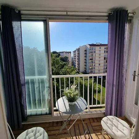 75 M2 With Wi Fi And Garage Downtown *